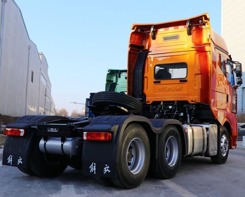 FAW Jiefang J6p Heavy Truck Classic Edition 460 cavalli 4X2 Sedile di sospensione ad aria del trattore