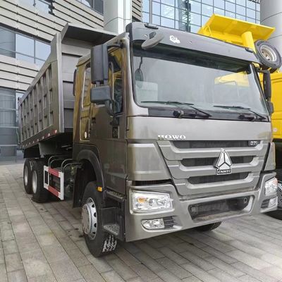Capacità di carico 50 t Sinotruk 6X4 camion pesante durevole per progetti minerari