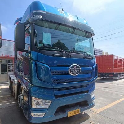 Sinotruck 560HP Tipper Trailer con serbatoio del carburante 1000L all'interno delle opzioni di personalizzazione