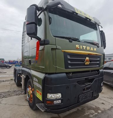 Sedile del conducente Potente motore da 480 CV e configurazione Sinotruck 6X4