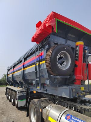 Ritiratore per il trasporto di grano autocaricabile a colori personalizzati 8000-9000 mm