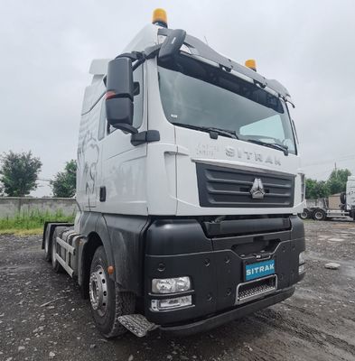 Camion-trattore Sinotruk Sitrak resistente per il rimorchio potente ZZ4257N3247E1H