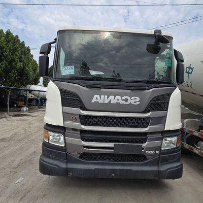 Chassis Sinotruk Camioni di scarico Componenti e pneumatici di pompe rinnovati
