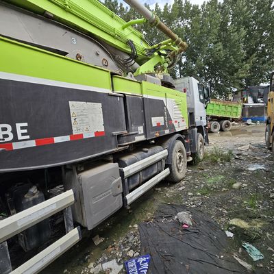 Trasmissione manuale Chassis Sinotruk dotato di componenti e pneumatici rinnovati