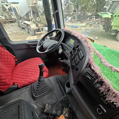 Chassis Sinotruk personalizzabile da 21-30 t con servosterzo e pneumatici