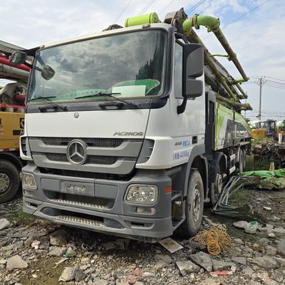 Chassis Sinotruk Equipaggiamento pesante con pneumatici senza tubi e componenti di pompa rinnovati