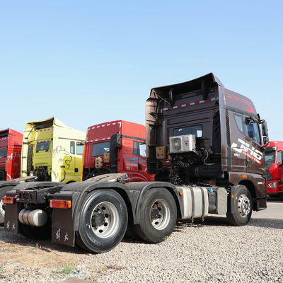 Camion a rimorchio per trasporto di carichi pesanti
