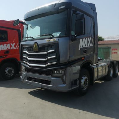 Sinotruk HOWO Max460 Stock Car Camion più venduto per ≤5 posti e caratteristiche personalizzate