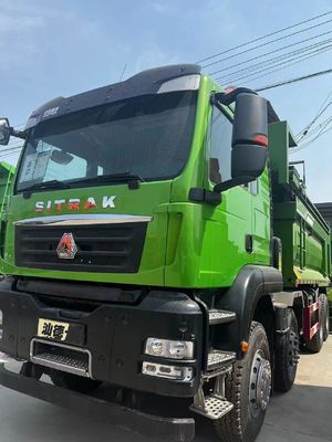 Camionetto di scarico Sinotruk con motore e sedili di capacità ≤ 5 cilindri, cilindrata 4-6L