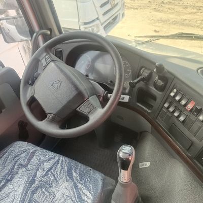 Pagamento completo Pesante 400 HP HOWO Tractor Trailer Truck con tipo di trasmissione manuale