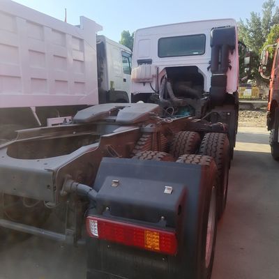 Pagamento completo Pesante 400 HP HOWO Tractor Trailer Truck con tipo di trasmissione manuale