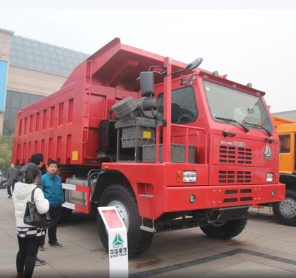 6X4 10 Ruote Weichai 371HP 430HP N Tx Sitrak Usato 70 90 130ton HOWO Terratreno idraulico a ribaltamento