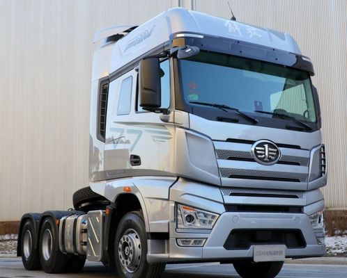 Veicolo da traino pesante 6x4 con sedile a sospensione a aria e sterzo idraulico