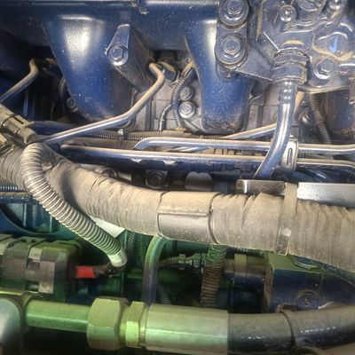 Mercato di camion usati con pneumatici senza tubi dal National Heavy Duty Truck Delong