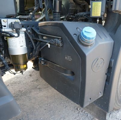 Customization pneumatici Saic Hongyan Jiehu H6 6X4 Truck trattore per la costruzione pesante