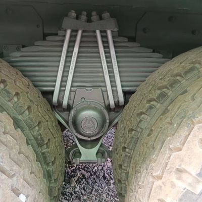 6×4 trasmissione manuale utilizzato HOWO Sinotruk Chassis Dump Truck con funzionamento flessibile