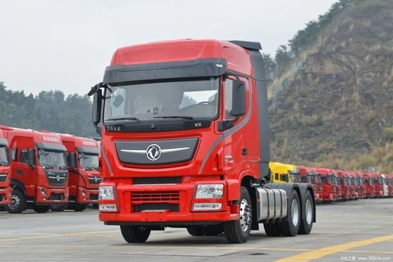 Capacità di carico da 31 a 40 tonnellate Guarda il nostro trattore pesante da 420 CV con sospensione aerea