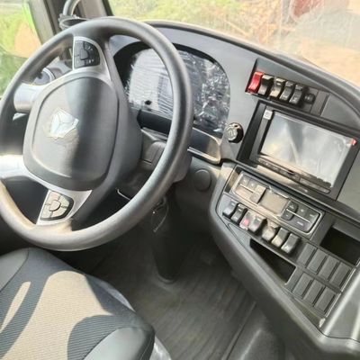 Chassis del camion da scarico Sinotruk Materiale della scatola di carico in acciaio al carbonio e standard di emissioni Euro 3