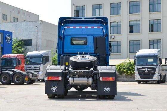 Camion-trattore pesante a 420 CV con rimorchio e ≤5 posti