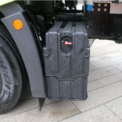 31-40t Sinotruk Sitrak T7 Shacman FAW Foton HOWO 6X4 Semi rimorchio testa di ribaltatore dumper carrello elettrico spazzatura carico carburante serbatoio di acqua miscelatore camion pesante trattore