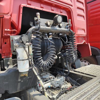 Euro 5 e Sinotruk usato HOWO/ Shacman Trattorie Trasporto Cargo Camion pesante Camion pesante