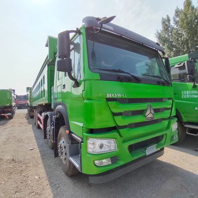 8.54m*2.55m*3.45m Dimensione del pneumatico Sinotruck Camion pesante per il trasporto