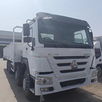 Durable HOWO 371 Dump Truck per la costruzione 6.8x2.5x3.8m Garanzia di rimborso di 30 giorni