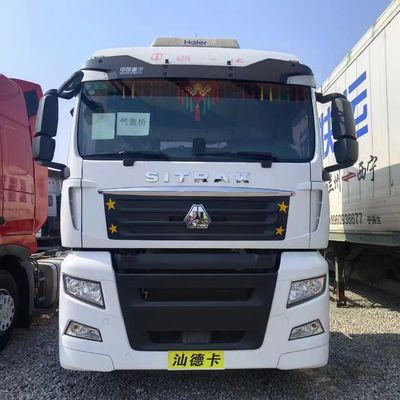 Trasportatore a GNC da 480 CV con sedile a sospensione pneumatica