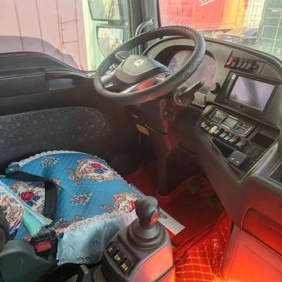 Trasportatore a GNC da 480 CV con sedile a sospensione pneumatica