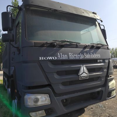 Euro 5 Sinotruck Rhd HOWO 6X4 371HP 30t 40t 50t camion a cappello con caratteristiche personalizzate