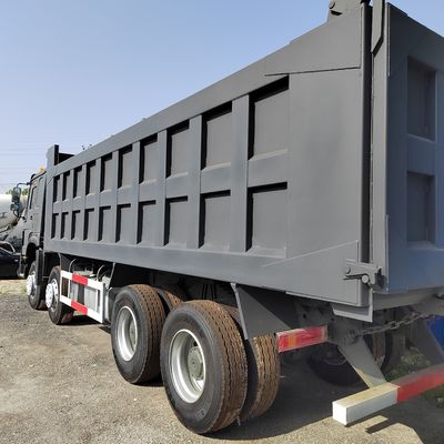 Euro 5 Sinotruck Rhd HOWO 6X4 371HP 30t 40t 50t camion a cappello con caratteristiche personalizzate