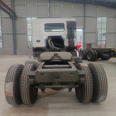 Sinotruk Haowo Light Tractor Trailer con capacità del motore&gt; 8L e certificazione ISO