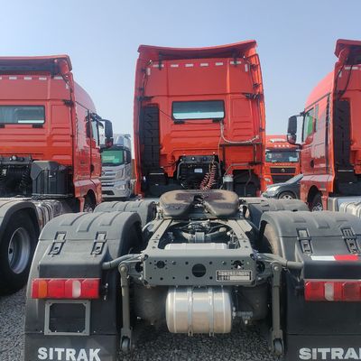 Sedile del conducente Camion pesante di seconda mano Sitrak G7h trattore con pneumatici senza tubi