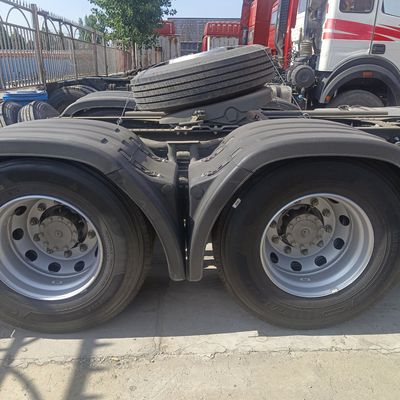 6×4 ruota motrice trasmissione manuale Haowo Heavy Duty Tractor Truck con sospensione aerea