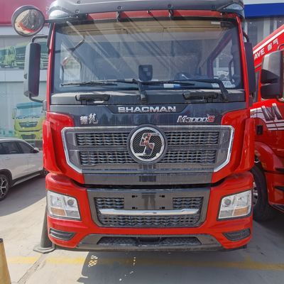 Camionetto da 400L con serbatoio di carburante Shacman con trasmissione manuale e sedile a sospensione pneumatica
