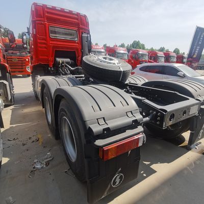 Camionetto da 400L con serbatoio di carburante Shacman con trasmissione manuale e sedile a sospensione pneumatica