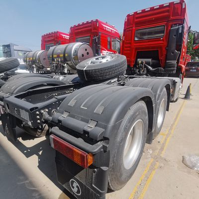 Camionetto da 400L con serbatoio di carburante Shacman con trasmissione manuale e sedile a sospensione pneumatica