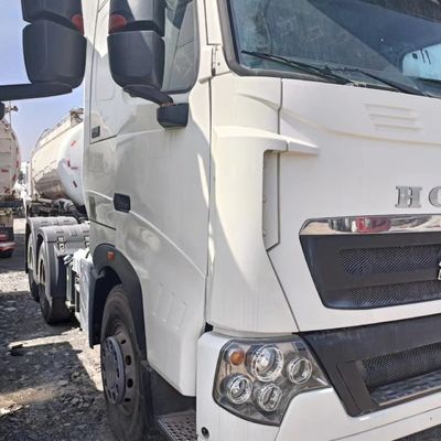 Serbatoio di carburante da 400L 351-450 CV Modello di camion HOWO per veicoli pesanti