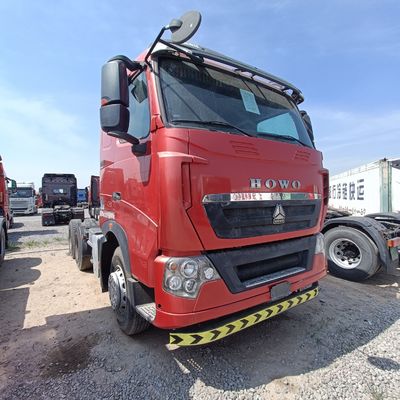 Red HOWO T7h 440 Modello di camion per il trasporto di merci pesanti all'interno di un semirimorchio trainante