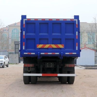 Motore di trattore Sinotruk HOWO T7h con sedile a sospensione pneumatica da 440 CV e serbatoio di carburante da 1000 l