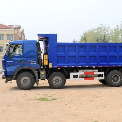 Motore di trattore Sinotruk HOWO T7h con sedile a sospensione pneumatica da 440 CV e serbatoio di carburante da 1000 l