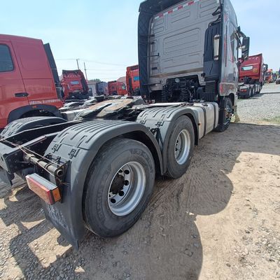 Migliora la tua flotta con Dongfeng Tianlong 560 Elite Edition e Carbon Steel Cargo Box