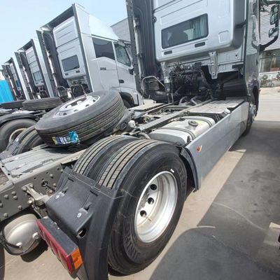 Yellow River X7 570 National VI Motor Diesel Tractor Truck con capacità di carico &gt; 50 t