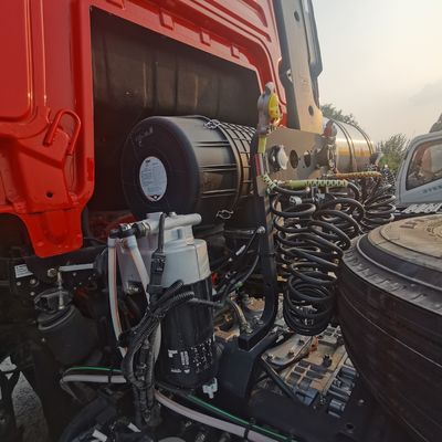 440 HP Shacma Heavy Duty Tractor Truck per trainare semirimorchio in acciaio al carbonio