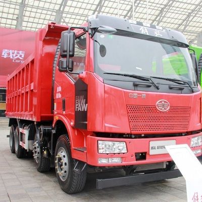 Costruzione fuoristrada in Nigeria 8x4 Dump Truck con trasmissione manuale e pneumatici