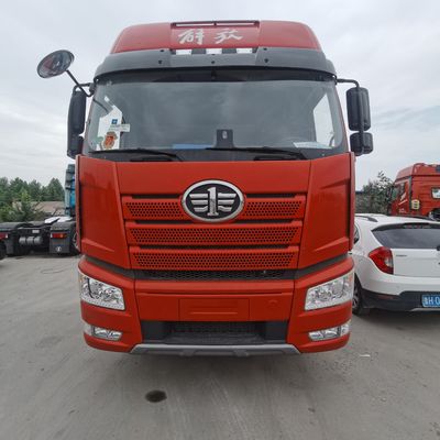 Potenza 520HP Sinotruck Traktor Truck 6X4 Tipper Trailer Combo con design personalizzato