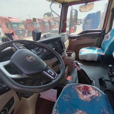 6 mesi Servizio post-vendita Shacman Truck Tractor Head per il trasporto di carichi pesanti