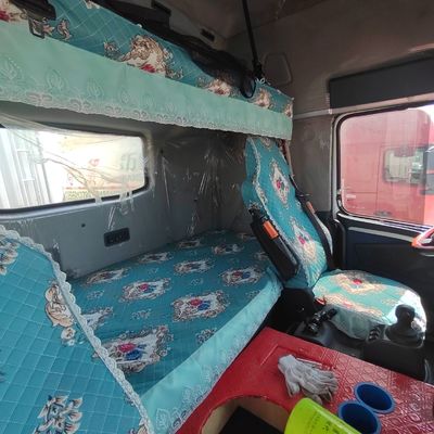 10 Camioni a ruote e camion da trasporto con peso lordo di 7500.000 kg