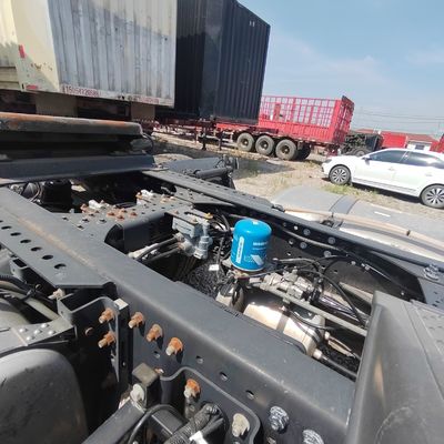 Camion rimorchiato Auman 400 CV Camion rimorchiato Combo Euro 5 Camion standard di emissioni