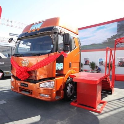 460 CV FAW Jh6p 6X4 Diesel Euro 3 Traktor Truck con 12m*2.55m*4m Dimensioni